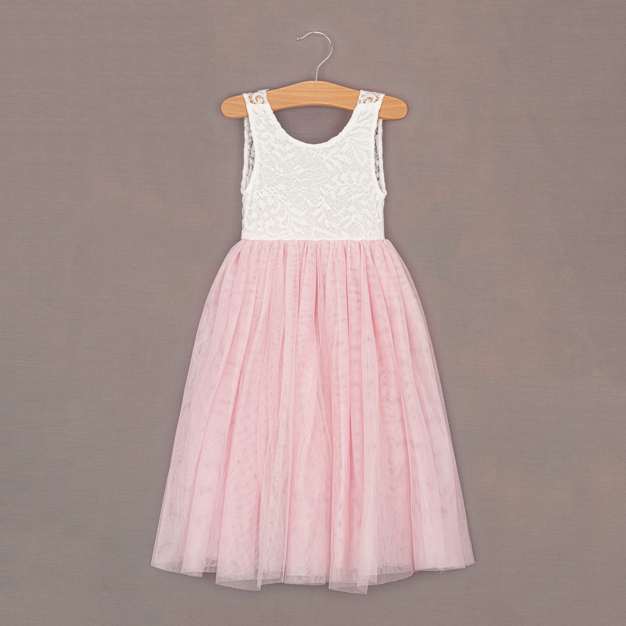 pink sleeveless dress