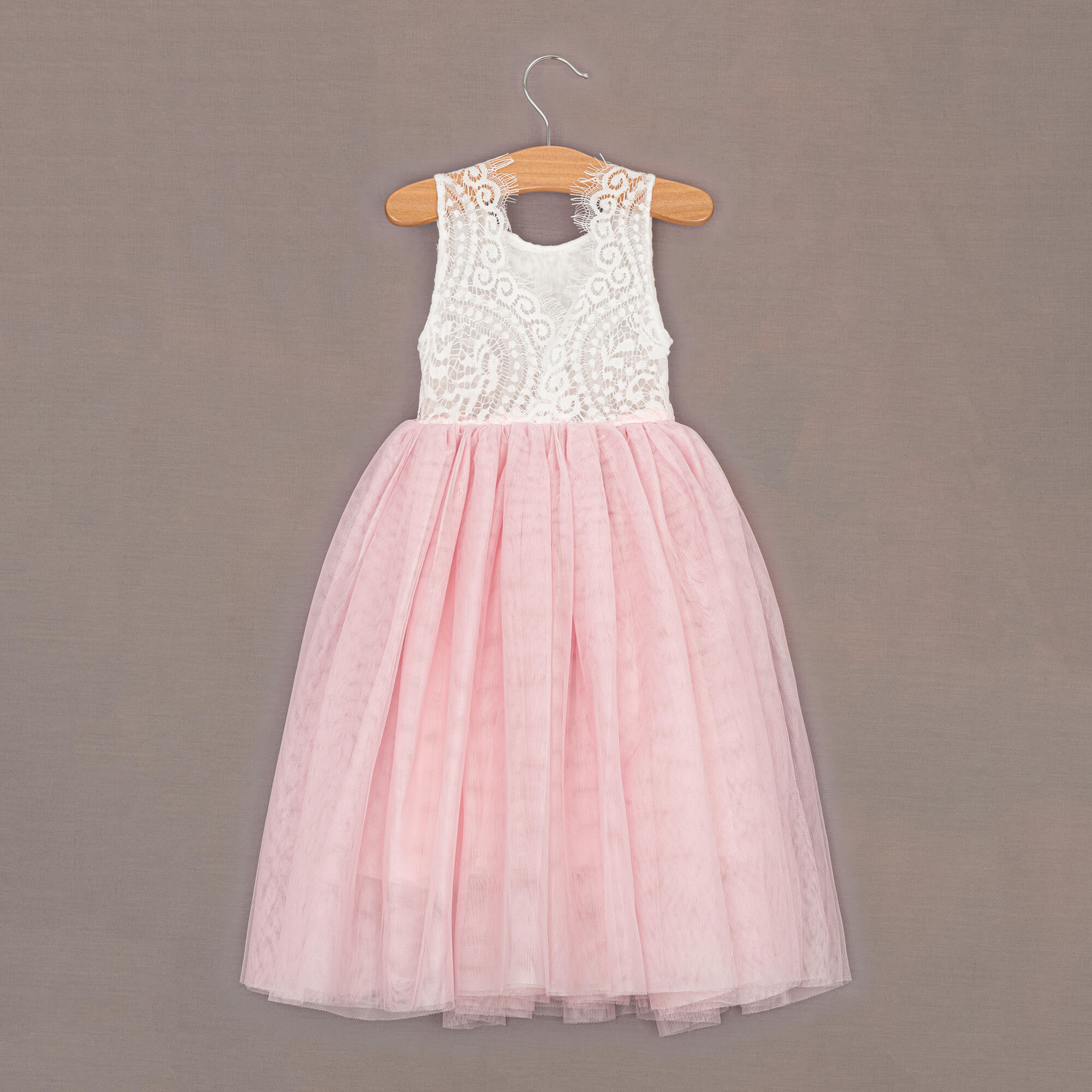 rear detail and lace design