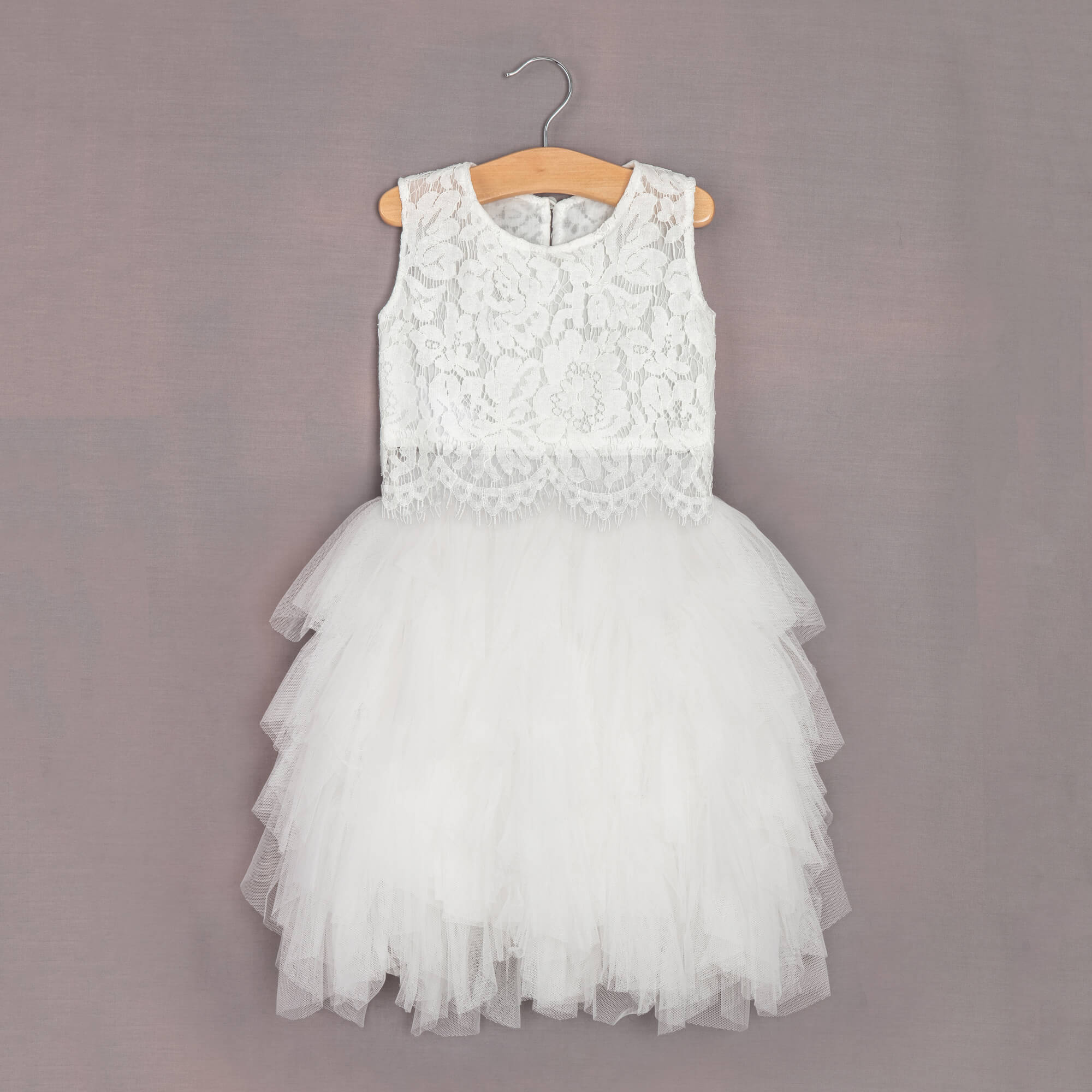 Baby girls skirt and lace top