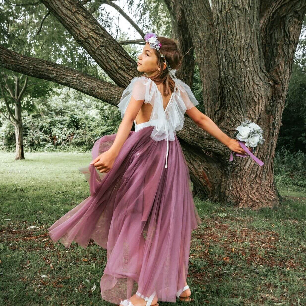 Flower girl wearing the Serendipity Dress