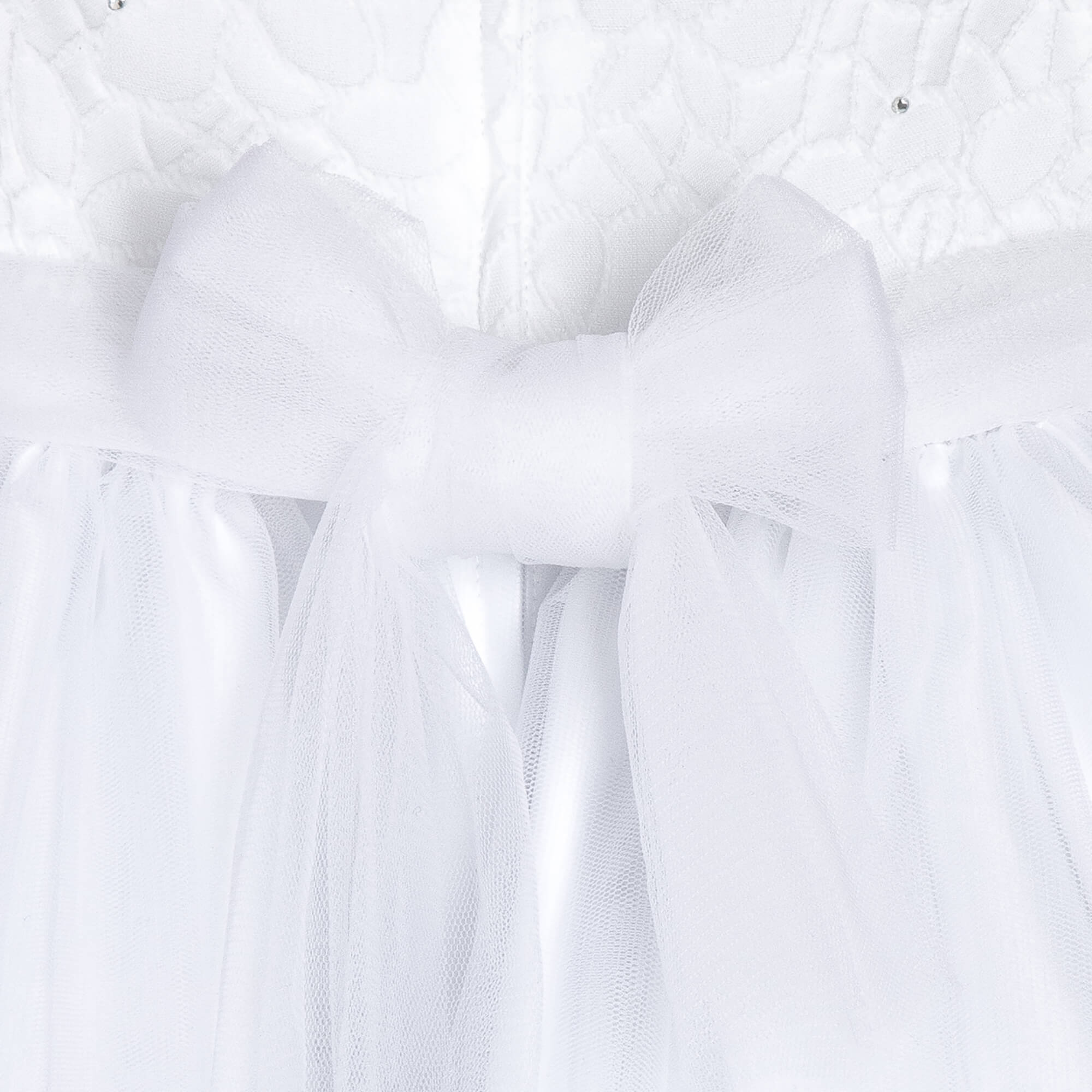 Close up detail of tulle bow