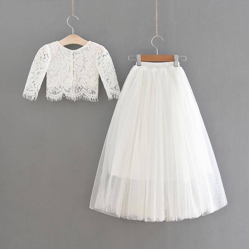 Rear of the White Felicity Set showing button detail