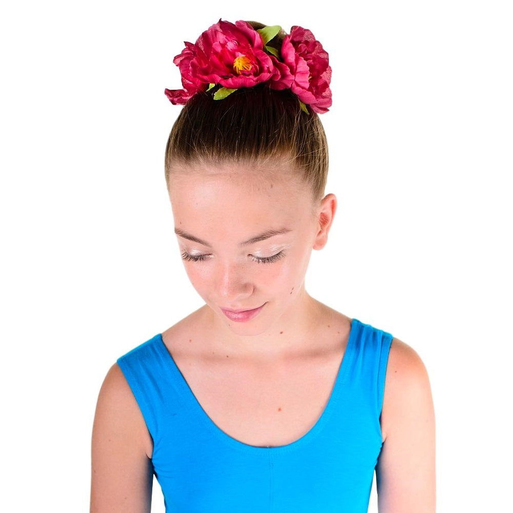 girl wearing a Bohemian floral headband in her hair