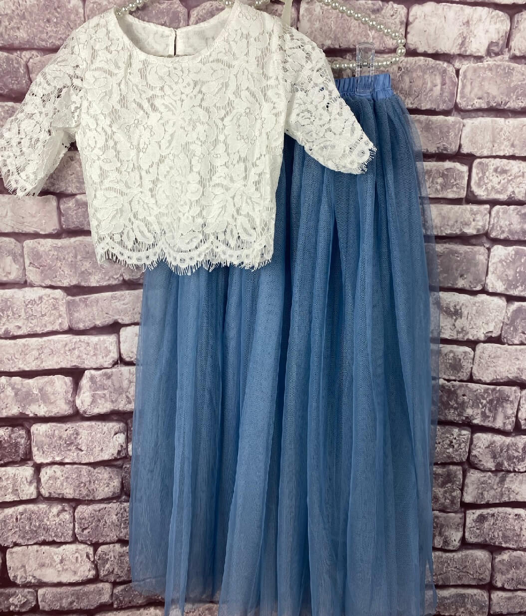 Lace top and skirt set