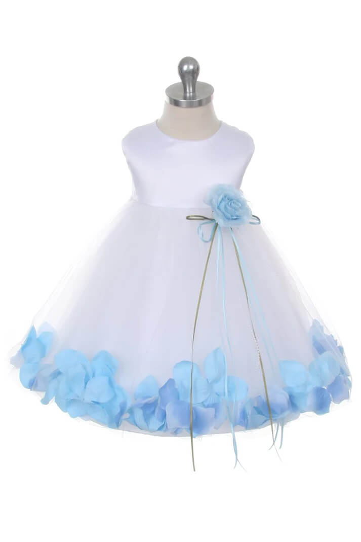 Petal dress in baby blue